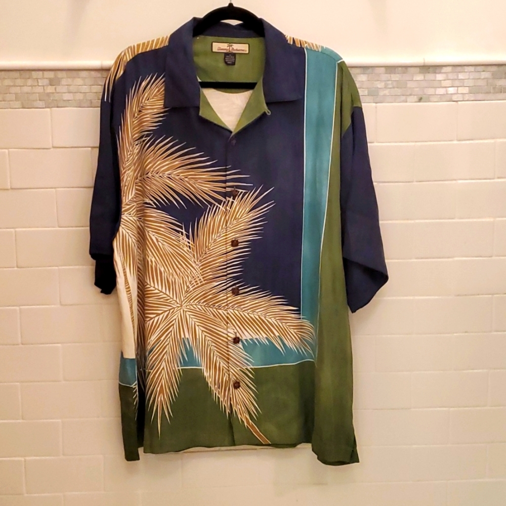 Tommy Bahama 100% Silk Shirt Men's Large
